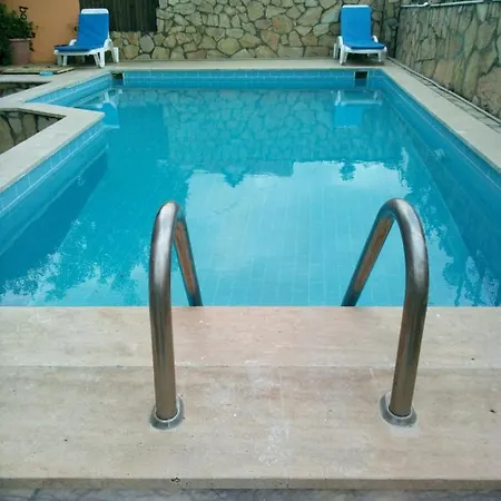 Apart Otel Arcadıa *